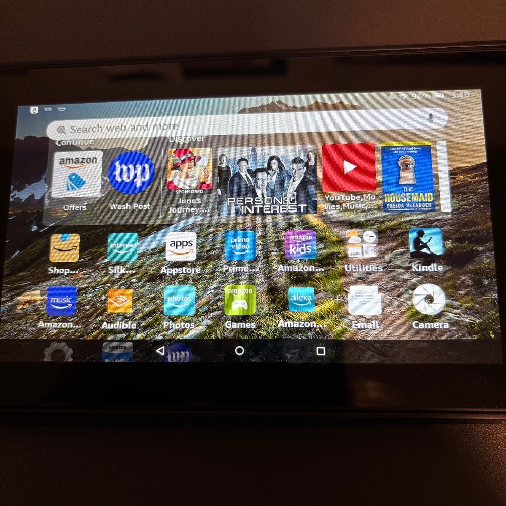 Kindle Fire 7 5th Generation Touch Screen with hard case.